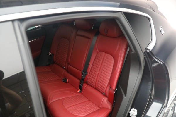 Used 2019 Maserati Levante Trofeo for sale $81,900 at Maserati of Westport in Westport CT 06880 25