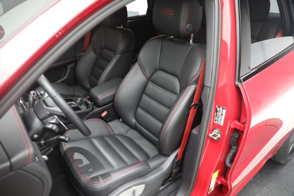 Used 2022 Porsche Macan GTS for sale $82,900 at Maserati of Westport in Westport CT 06880 14