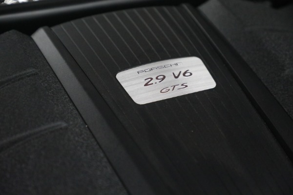 Used 2022 Porsche Macan GTS for sale $82,900 at Maserati of Westport in Westport CT 06880 27