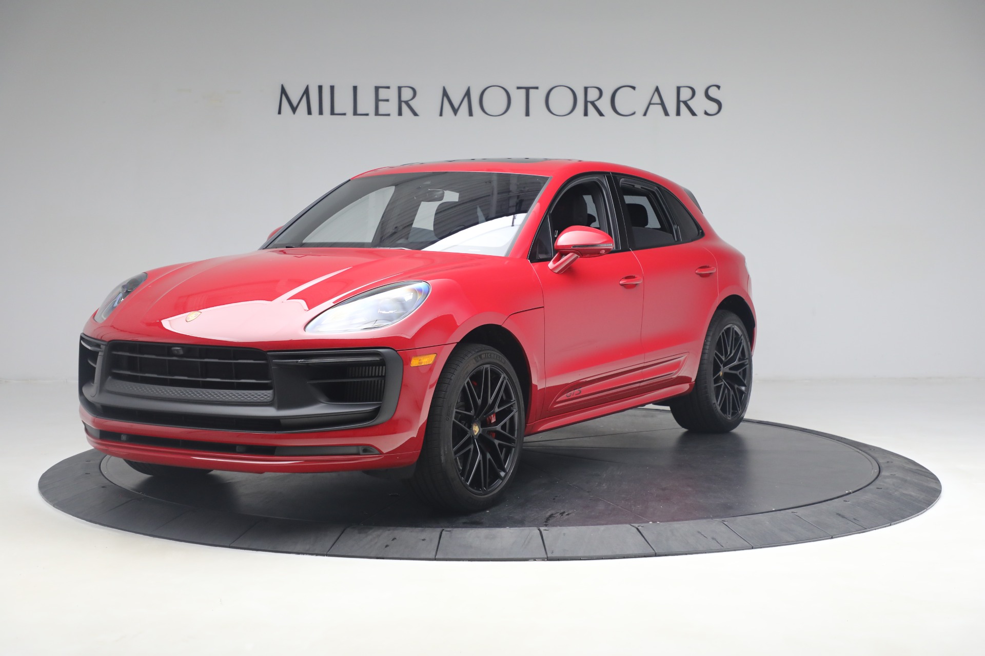 Used 2022 Porsche Macan GTS for sale $82,900 at Maserati of Westport in Westport CT 06880 1
