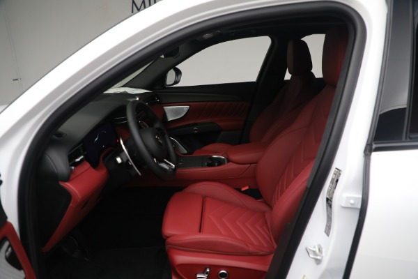 New 2023 Maserati Grecale Trofeo for sale $110,095 at Maserati of Westport in Westport CT 06880 14
