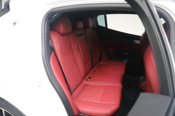 New 2023 Maserati Grecale Trofeo for sale $110,095 at Maserati of Westport in Westport CT 06880 22