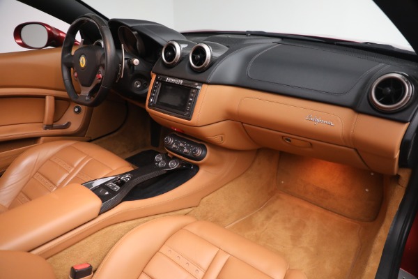 Used 2014 Ferrari California for sale $136,900 at Maserati of Westport in Westport CT 06880 23