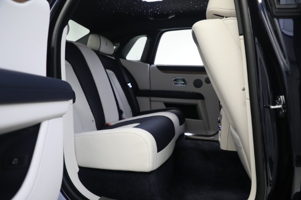 Used 2021 Rolls-Royce Ghost for sale $299,895 at Maserati of Westport in Westport CT 06880 24