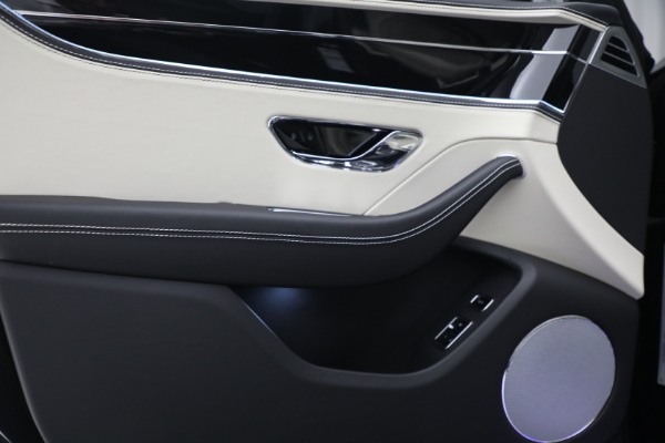New 2023 Bentley Flying Spur V8 for sale $243,705 at Maserati of Westport in Westport CT 06880 18