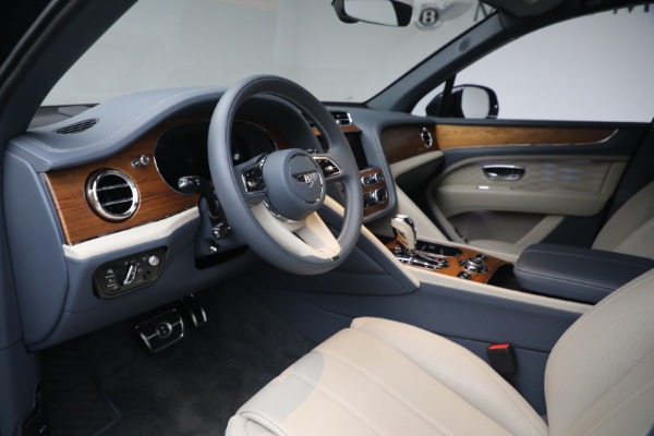 New 2023 Bentley Bentayga EWB Azure V8 for sale $251,900 at Maserati of Westport in Westport CT 06880 13