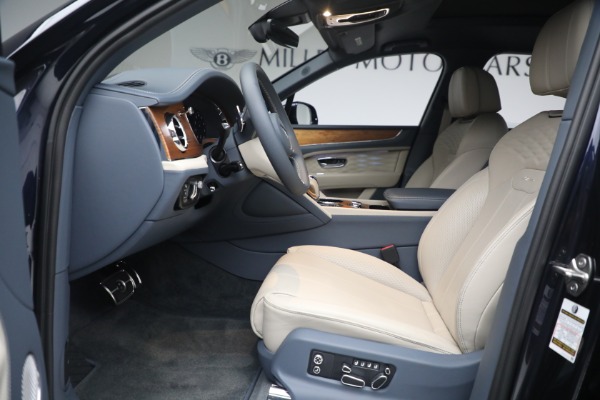 Used 2023 Bentley Bentayga EWB Azure V8 for sale $267,900 at Maserati of Westport in Westport CT 06880 14