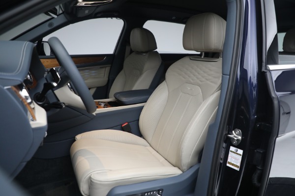 Used 2023 Bentley Bentayga EWB Azure V8 for sale $267,900 at Maserati of Westport in Westport CT 06880 15