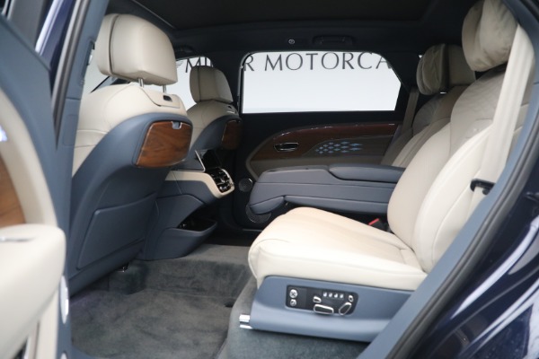 Used 2023 Bentley Bentayga EWB Azure V8 for sale $267,900 at Maserati of Westport in Westport CT 06880 17