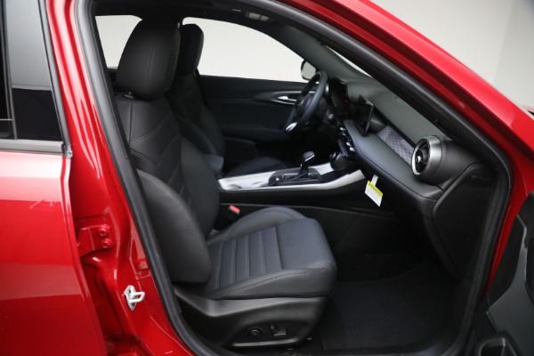 New 2024 Alfa Romeo Tonale Ti for sale $51,290 at Maserati of Westport in Westport CT 06880 23