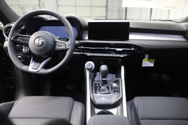 New 2024 Alfa Romeo Tonale Ti for sale Call for price at Maserati of Westport in Westport CT 06880 13
