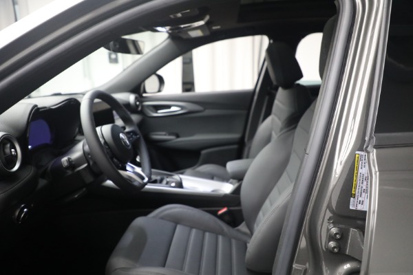 New 2024 Alfa Romeo Tonale Ti for sale Call for price at Maserati of Westport in Westport CT 06880 15