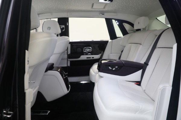 Used 2018 Rolls-Royce Phantom for sale $339,895 at Maserati of Westport in Westport CT 06880 11