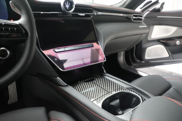 New 2024 Maserati GranTurismo Trofeo for sale $233,365 at Maserati of Westport in Westport CT 06880 23