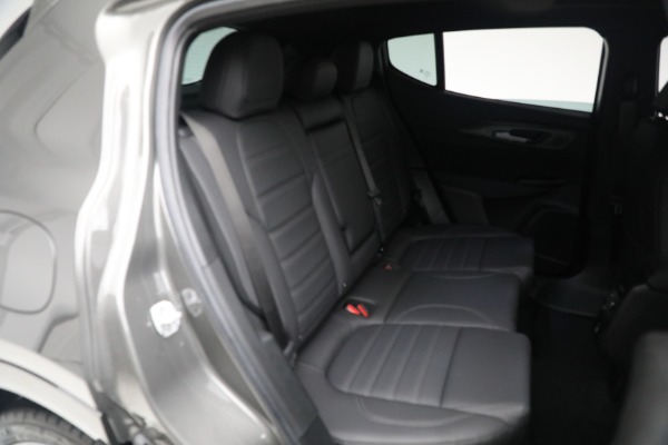 New 2024 Alfa Romeo Tonale Veloce for sale $57,300 at Maserati of Westport in Westport CT 06880 24