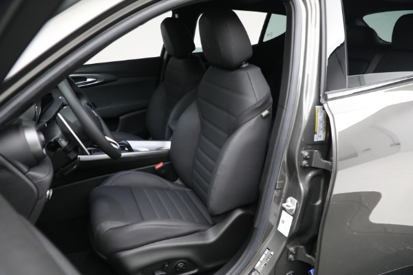 New 2024 Alfa Romeo Tonale Veloce for sale $55,300 at Maserati of Westport in Westport CT 06880 21
