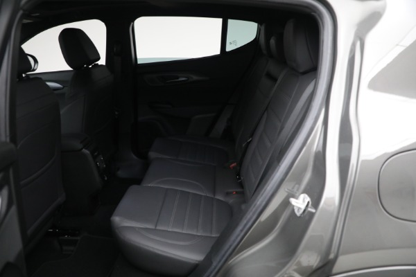 New 2024 Alfa Romeo Tonale Veloce for sale $55,300 at Maserati of Westport in Westport CT 06880 23