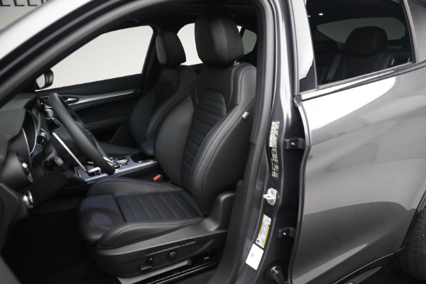 New 2024 Alfa Romeo Stelvio Veloce for sale $58,455 at Maserati of Westport in Westport CT 06880 18