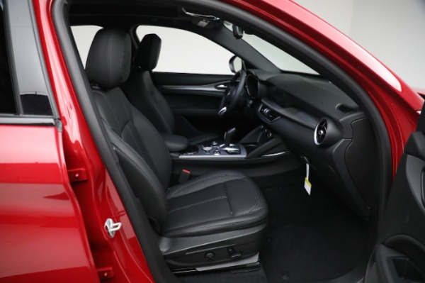 New 2024 Alfa Romeo Stelvio Ti for sale $54,320 at Maserati of Westport in Westport CT 06880 20