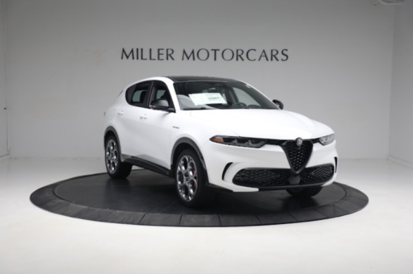 New 2024 Alfa Romeo Tonale Veloce for sale $56,640 at Maserati of Westport in Westport CT 06880 16
