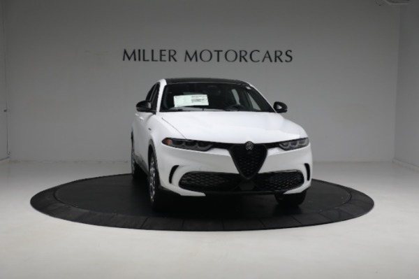 New 2024 Alfa Romeo Tonale Veloce for sale $56,640 at Maserati of Westport in Westport CT 06880 17