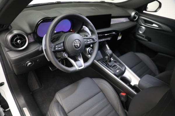 New 2024 Alfa Romeo Tonale Veloce for sale $56,640 at Maserati of Westport in Westport CT 06880 28