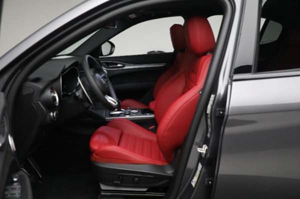 New 2024 Alfa Romeo Stelvio Veloce for sale $59,205 at Maserati of Westport in Westport CT 06880 16