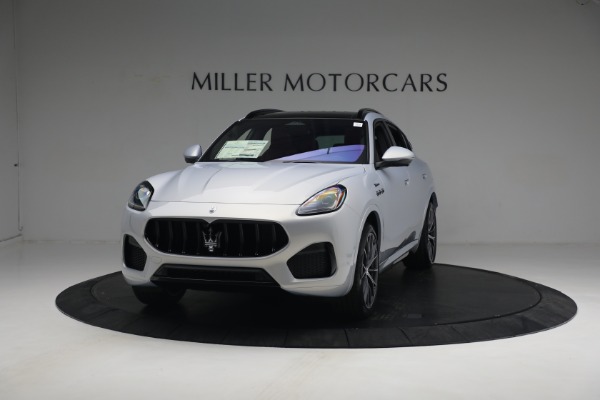 New 2023 Maserati Grecale Modena for sale $91,601 at Maserati of Westport in Westport CT 06880 1