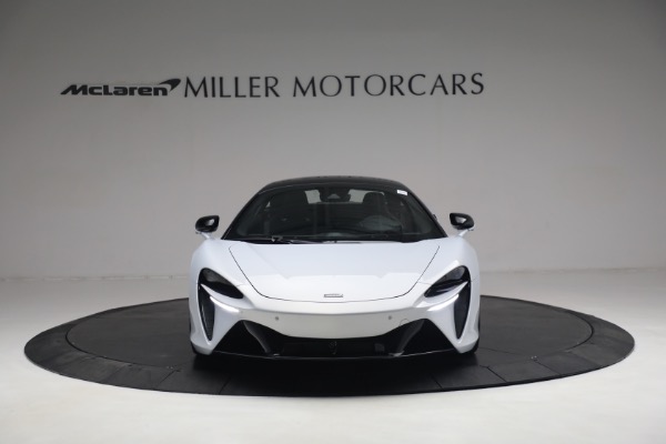New 2023 McLaren Artura TechLux for sale $279,835 at Maserati of Westport in Westport CT 06880 12