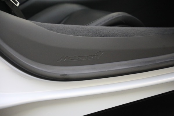 New 2023 McLaren Artura TechLux for sale $279,835 at Maserati of Westport in Westport CT 06880 28