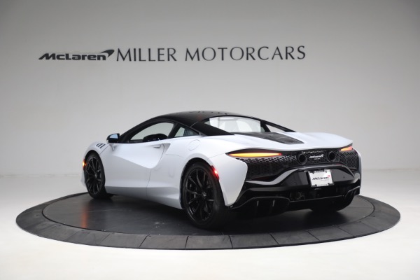 New 2023 McLaren Artura TechLux for sale $279,835 at Maserati of Westport in Westport CT 06880 5