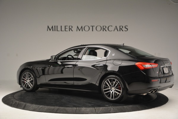 Used 2016 Maserati Ghibli S Q4  EX-LOANER for sale Sold at Maserati of Westport in Westport CT 06880 4