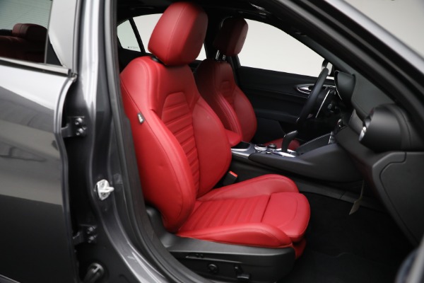 New 2024 Alfa Romeo Giulia Veloce for sale Sold at Maserati of Westport in Westport CT 06880 28