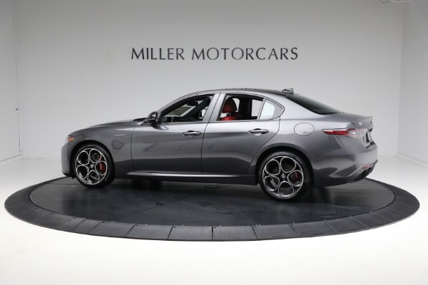 New 2024 Alfa Romeo Giulia Veloce for sale Sold at Maserati of Westport in Westport CT 06880 8