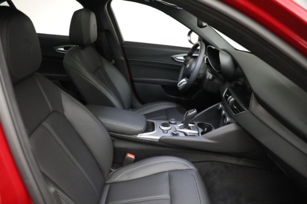 New 2024 Alfa Romeo Giulia Ti for sale $51,115 at Maserati of Westport in Westport CT 06880 17