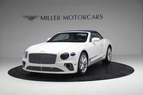 Used 2021 Bentley Continental GTC V8 for sale Call for price at Maserati of Westport in Westport CT 06880 15