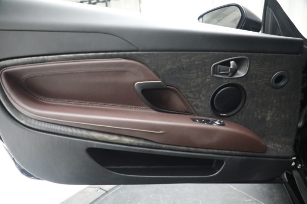 Used 2020 Aston Martin DB11 Volante for sale $148,900 at Maserati of Westport in Westport CT 06880 23
