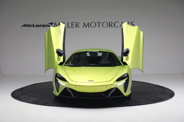 New 2023 McLaren Artura Vision for sale $277,875 at Maserati of Westport in Westport CT 06880 13