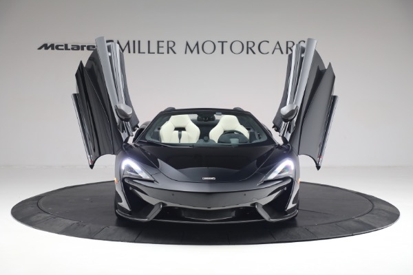 Used 2018 McLaren 570S Spider for sale Sold at Maserati of Westport in Westport CT 06880 13