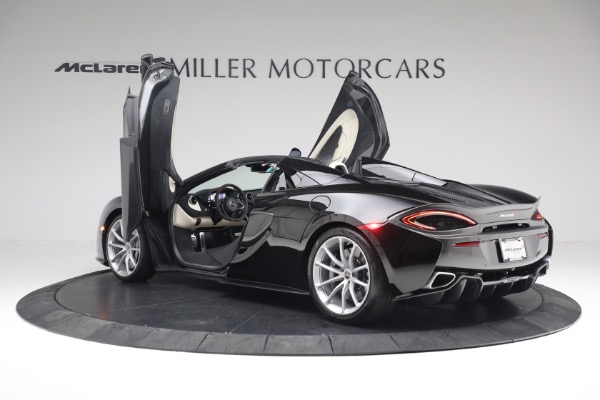 Used 2018 McLaren 570S Spider for sale Sold at Maserati of Westport in Westport CT 06880 15
