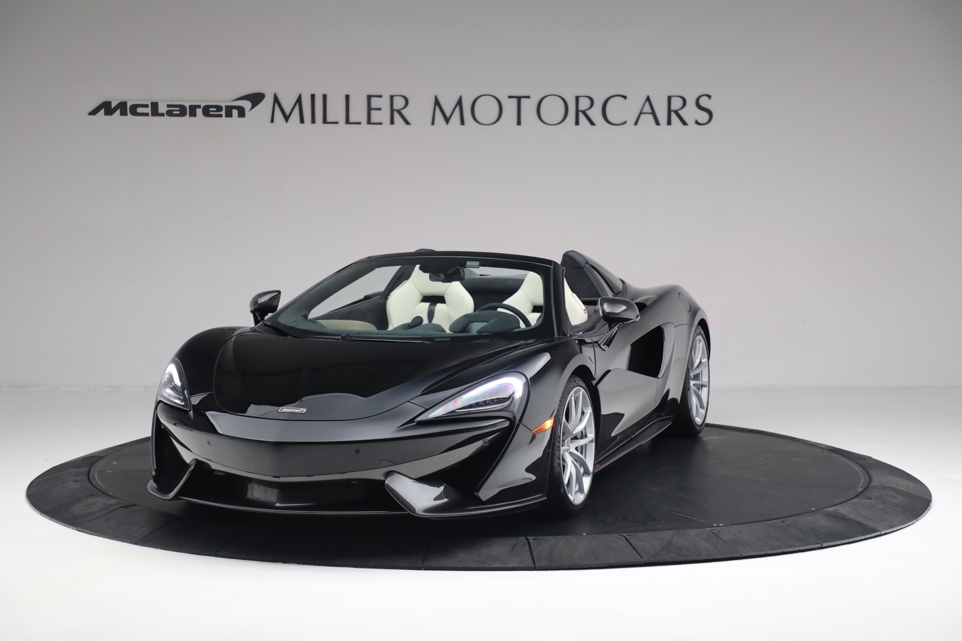 Used 2018 McLaren 570S Spider for sale Sold at Maserati of Westport in Westport CT 06880 1