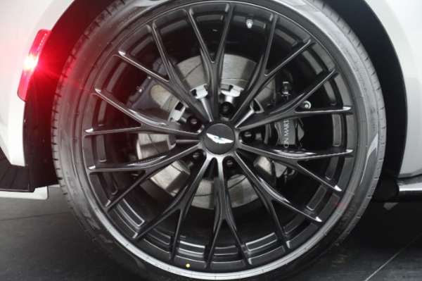 New 2023 Aston Martin Vantage V8 for sale $202,286 at Maserati of Westport in Westport CT 06880 27