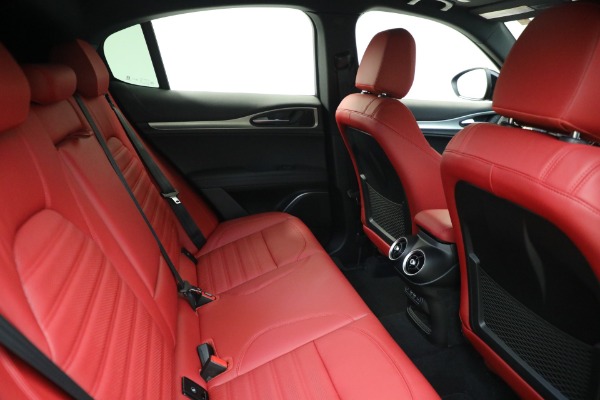 New 2023 Alfa Romeo Stelvio Veloce for sale $48,900 at Maserati of Westport in Westport CT 06880 14