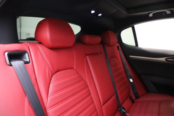 New 2023 Alfa Romeo Stelvio Veloce for sale $48,900 at Maserati of Westport in Westport CT 06880 15