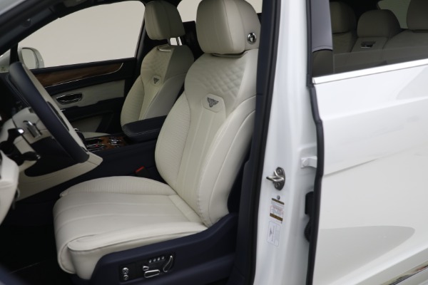 New 2023 Bentley Bentayga EWB Azure V8 for sale $292,110 at Maserati of Westport in Westport CT 06880 20