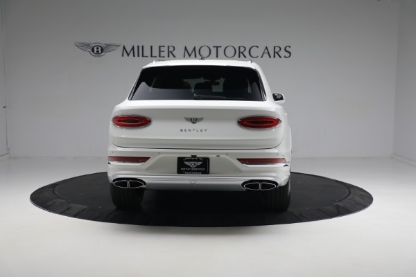 New 2023 Bentley Bentayga EWB Azure V8 for sale $292,110 at Maserati of Westport in Westport CT 06880 9