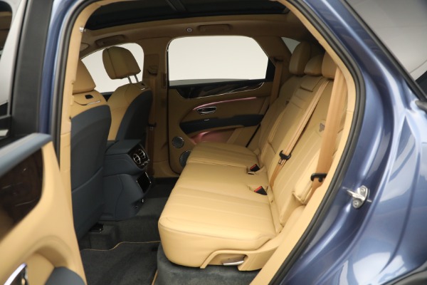 New 2023 Bentley Bentayga Hybrid for sale $250,740 at Maserati of Westport in Westport CT 06880 24