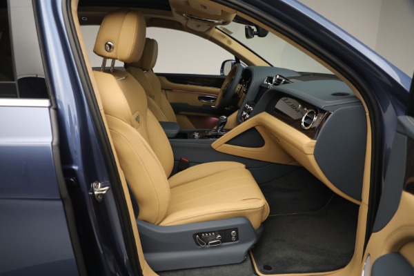 New 2023 Bentley Bentayga Hybrid for sale $250,740 at Maserati of Westport in Westport CT 06880 27