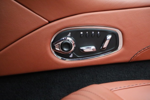 Used 2020 Aston Martin DB11 Volante for sale $143,900 at Maserati of Westport in Westport CT 06880 26