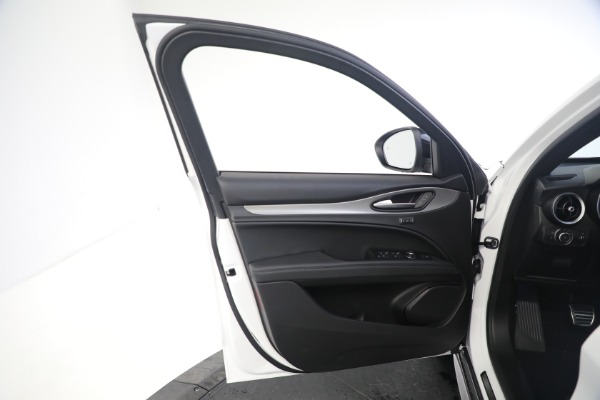 New 2024 Alfa Romeo Stelvio Ti for sale $54,570 at Maserati of Westport in Westport CT 06880 24